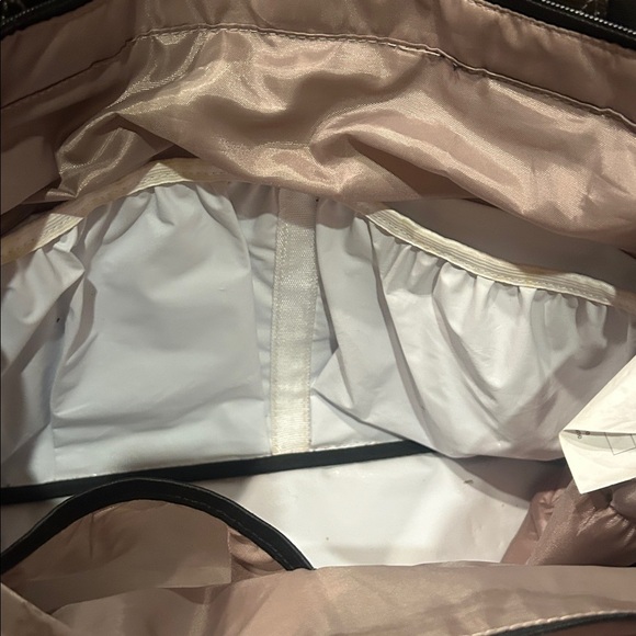 Chic Black and Gray Baby Bag - Picture 10 of 13